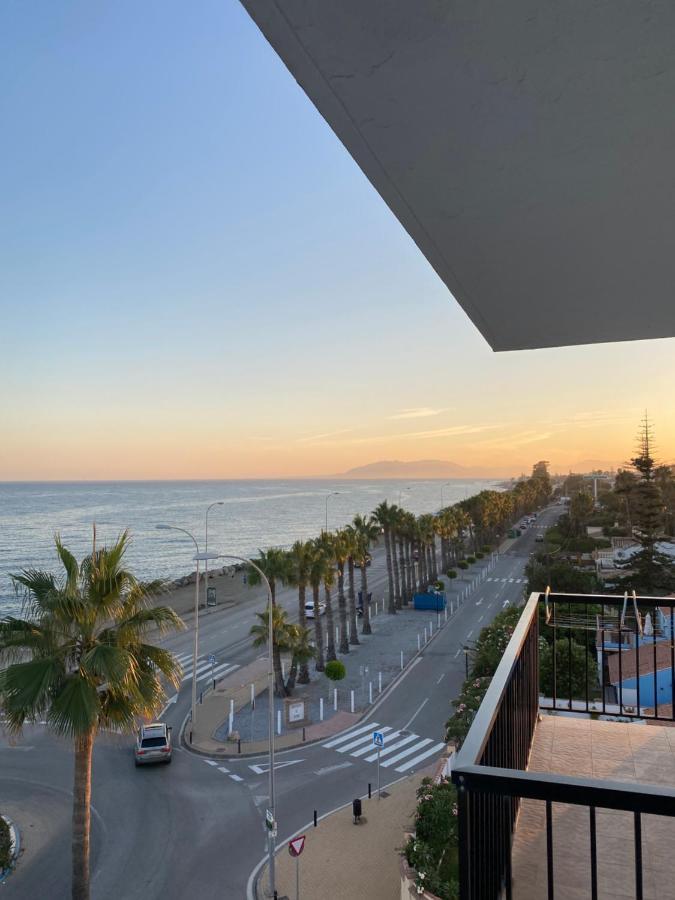 Sea View Apartment / A Primera Linea De Playa Málaga Esterno foto